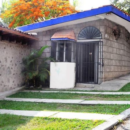 Departamento En Lomas De Cuernavaca Con Aire Acond Leilighet Temixco Eksteriør bilde